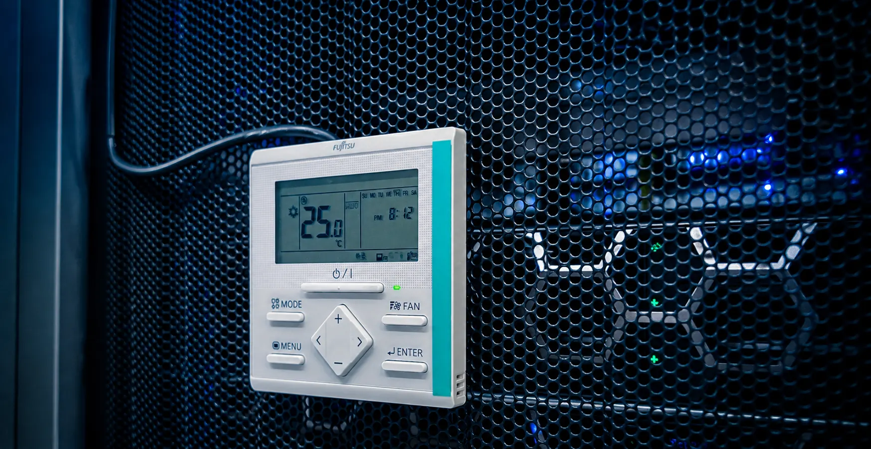 Temperature monitoring in the data center